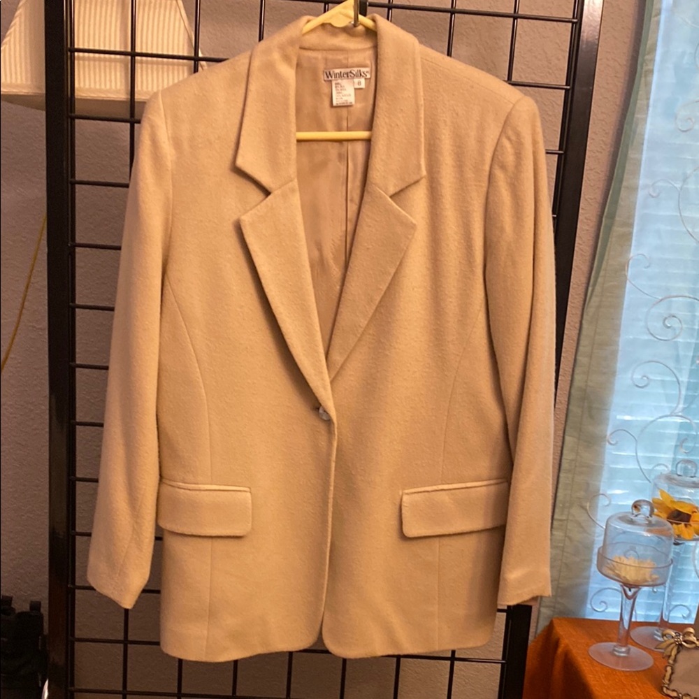 WinterSilks Cream Blazer with Notched Lap
